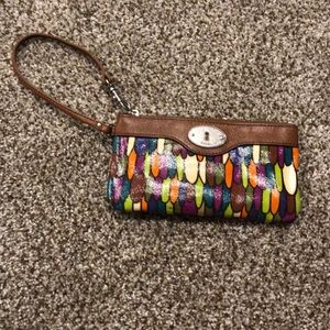Fossil clutch